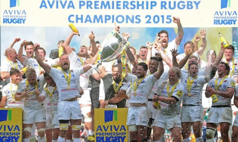 Saracens captain Alistair Hargreaves lifts the Aviva Premiership trophy following his team's 28-16 victory over Bath at Twickenham.
