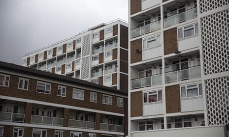 The government plans to extend the 'right to buy' to 1.3 million housing association tenants.