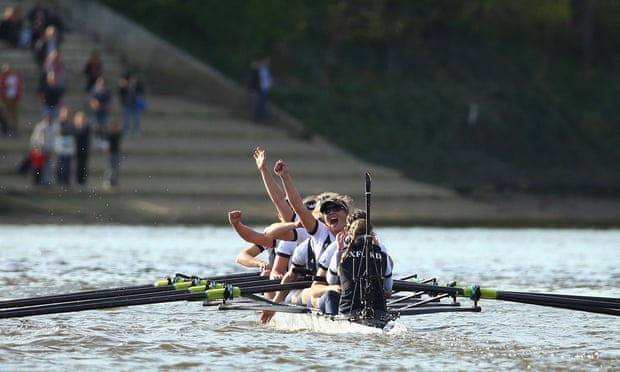The Oxford Women's team celebrate winning the The Newton Investment Management Women's Boat Race on April 11, 2015