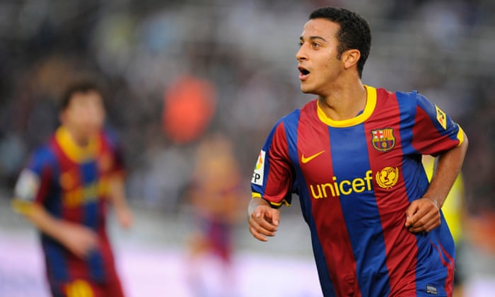 Bayern S Thiago Alcantara Leo Messi Is A Competitive Animal If He Played In Goal He D Score 25 A Season Bayern Munich The Guardian