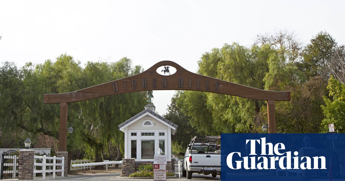 Hidden Hills The La Celebrity Enclave With All The Allure Of Totnes Celebrity The Guardian Hidden Hills The La Celebrity Enclave With All The Allure Of Totnes Celebrity The Guardian