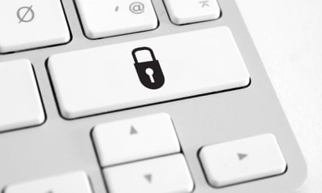 Encryption: as easy as pushing a button?