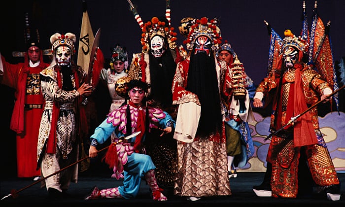 Costumes Of Complexity From No To Mata Hari 2 000 Years Of Asian