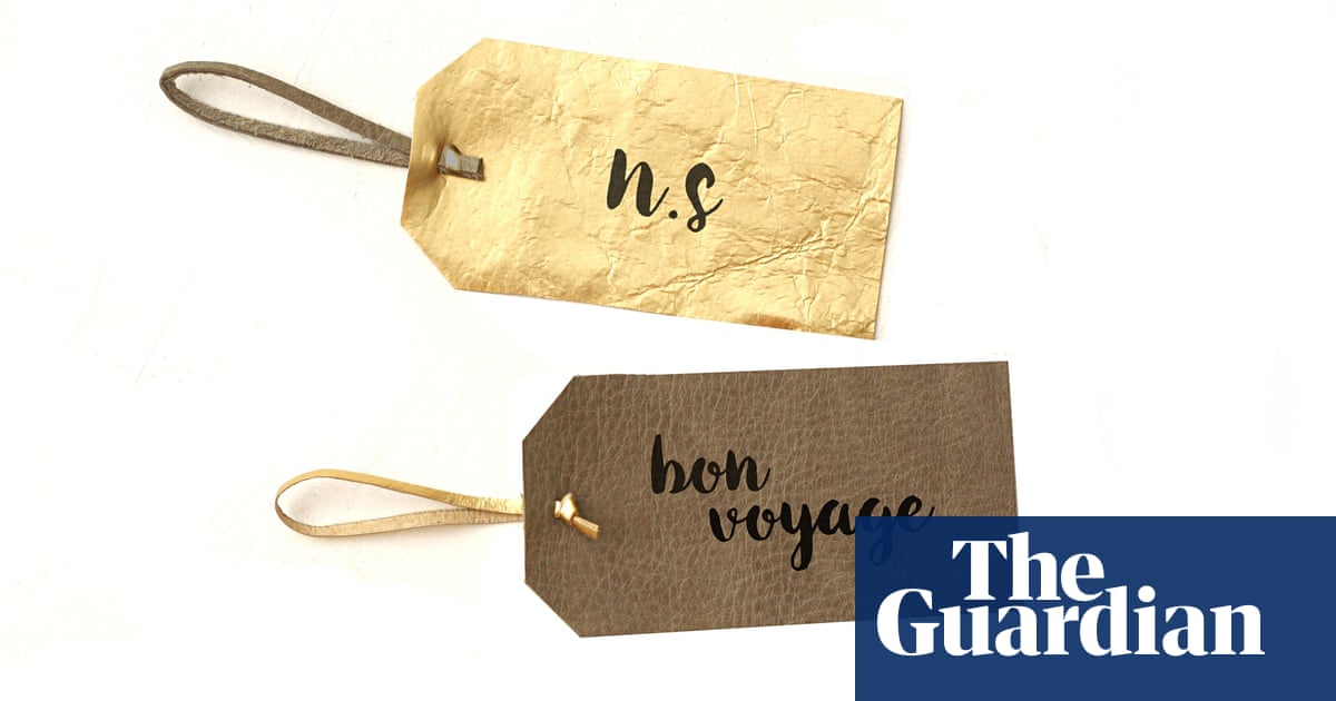 Tags and labels uk