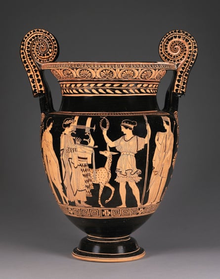 Lucanian red-figure volute krater (415-400BC).