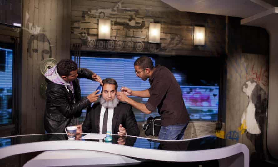 Popular comedian Bassem Youssef before the start of his satirical Egyptian news program, hosted on ONtv.