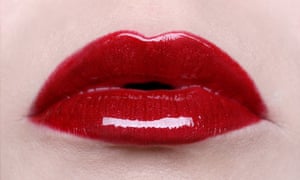 red lips woman