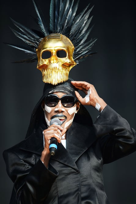 Kylie Minogue Grace Jones Chic Review Pure Joy From Pop S Triple Threat Kylie Minogue The Guardian