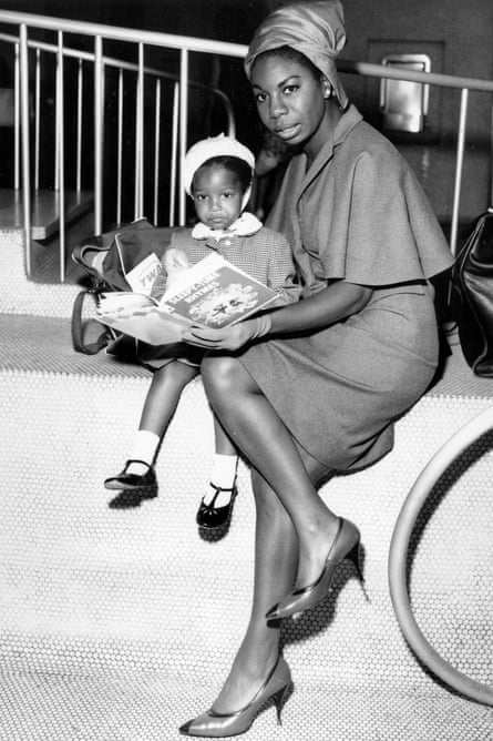 Nina Simone and her daughter Lisa in 1965.