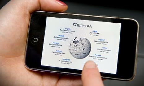 Wikipedia on a smartphone