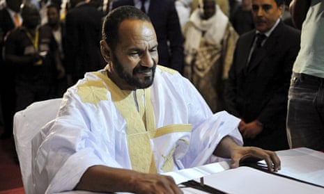 Sidi Brahim Ould Sidati of the Coordination of Movements for Azawad signs a peace agreement