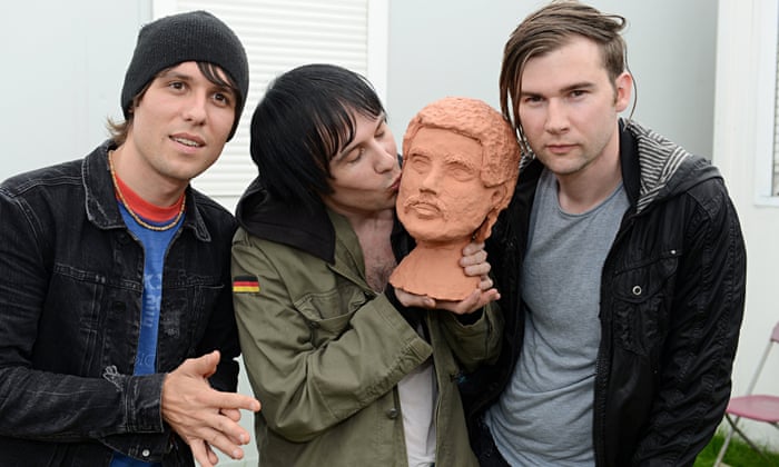 Hello Cribs Could You Sculpt Lionel Richie S Head Please Glastonbury 2015 The Guardian