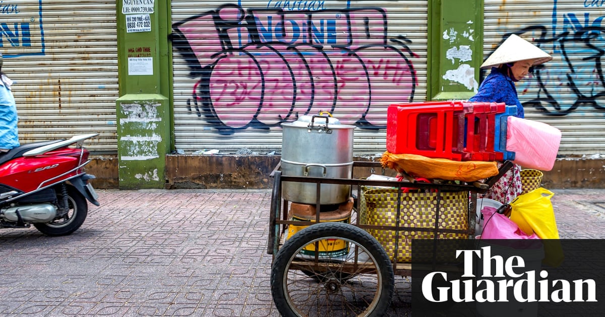 Saigon street food: 'There's no future for my son selling food this way'