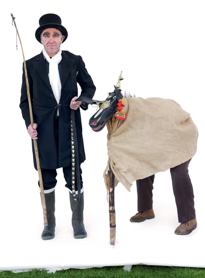 English sales folk dress