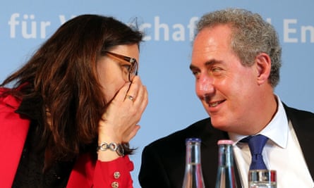 EU Trade Commissioner Cecilia Malmstroem and US Trade Representative Mike Froman in discussion at the German Ministry for Economic Affairs in Berlin, 2 June 2015. Earlier, the politicians took part in the discussion event 'The Transatlantic Partnership - Selling off European Values or a Building Block for Europe's Future?'.