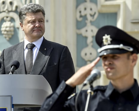 Ukraine's president, Petro Poroshenko, and Kiev police