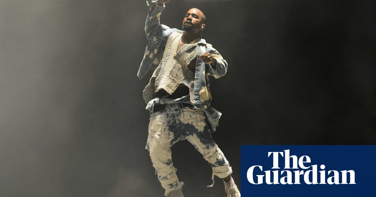 Kanye West puts the ego aside and admits 'messed up' Glastonbury