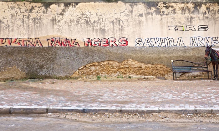 Télécharger gratuitement Images An Insider S Guide To Fez Ceramics Courtyards And Macbook Decals le plus cool salutations