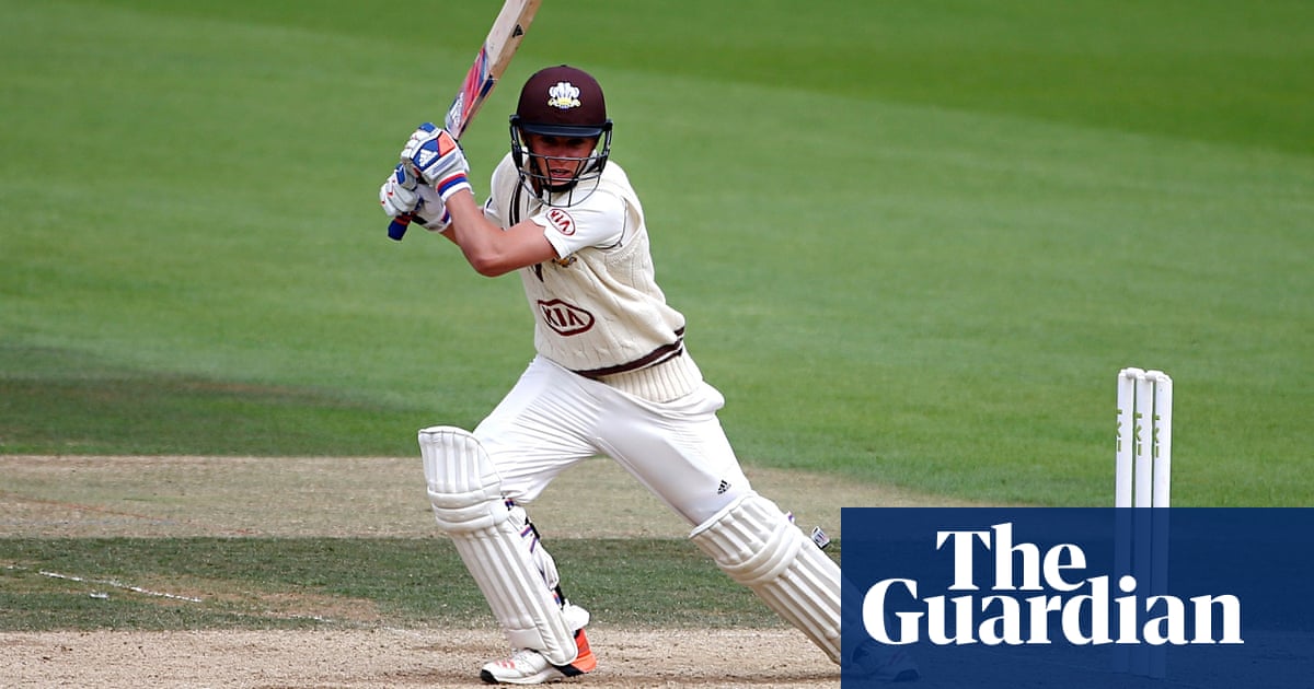 Surrey S Sam Curran Makes Storming First Class Debut Against Kent Sport The Guardian