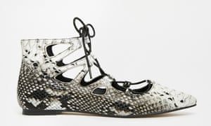 مورلي تكشف عن آخر تحديثات موضة أزياء صيف 2015 مورلي تكشف عن آخر تحديثات موضة أزياء صيف 2015