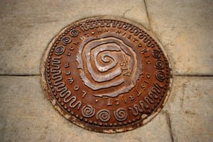 <strong>Denver, Colorado<br></strong>An artistic cover in the Lower Downtown district