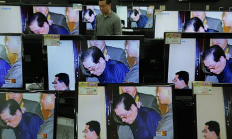 TV monitors displayed at Yongsan electronic market in South Korea report on the execution of Jang Song-Thaek, government official and Kim Jong-un’s uncle, for treason.