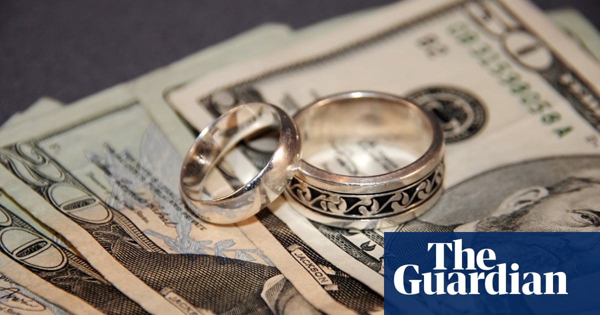 Financial Infidelity How To Prevent Money Secrets From Hurting A Marriage Relationships The Guardian