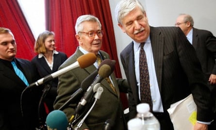 John Limbert (right) on Capitol Hill in 2013, calling for greater US-Iranian diplomacy.