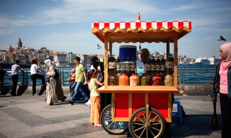 A mobile food stall on Kadiköy Pier, Istanbul.
