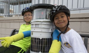 Kids adored Hitchbot.