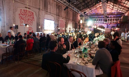 Some of Australia's top chefs enjoy a feed at Wednesday night's Gourmet Traveller awards.
