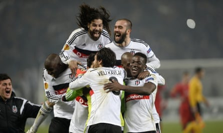 Beşiktaş in action.