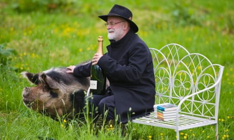 Terry Pratchett receives the Bollinger Everyman Wodehouse prize for Snuff, one of the novels that might have had an afterlife.