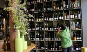 Au Bon Vingt, Cave a Manger, Paris.