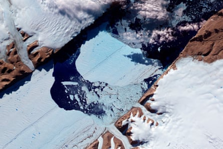 A giant iceberg drifting in north-western Greenland, 2012.