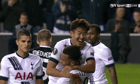 Tottenham "celebrate" Son Heung-Min's second goal against Qarabag