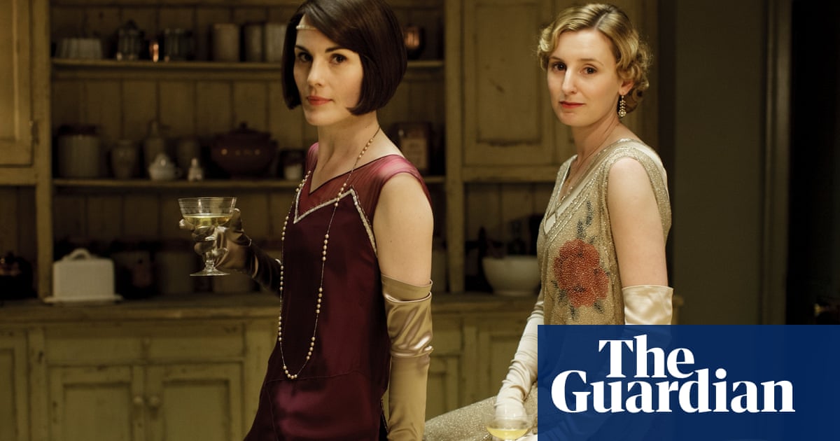 Downton Abbey Recap Series Six Episode One Love In The Air Downstairs Television Radio The Guardian