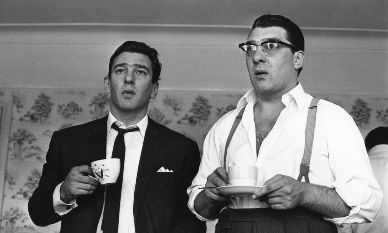 Ronnie and Reggie Kray in 1966.