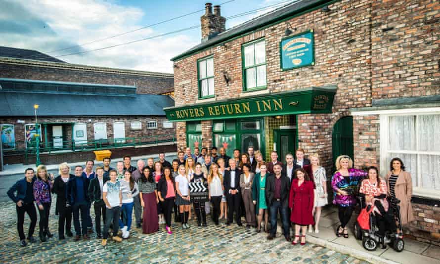 coronation street tour meet cast