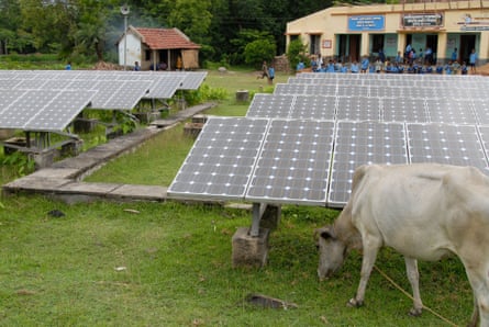 Off-grid solar power station in West Bengal