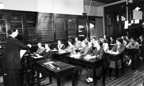 Adult education class for women, 1926