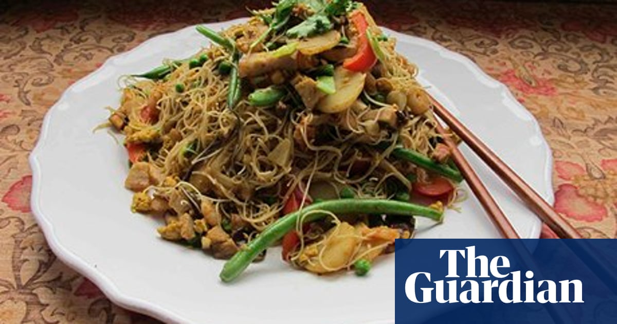 How To Make Perfect Singapore Noodles Food The Guardian