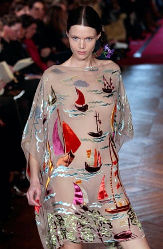 alexis mabille fall couture petal embroidery 2010 dress Alexis Mabille Fall 2010 Couture Fashion Show