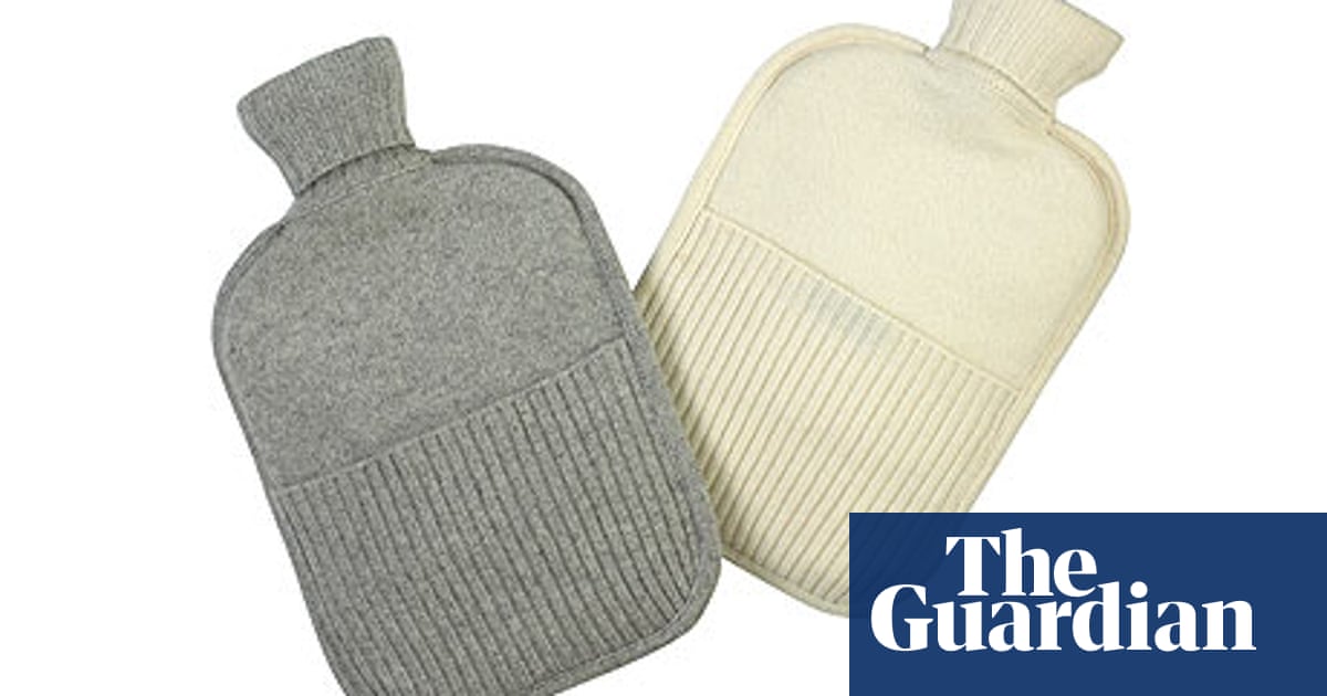 https://i.guim.co.uk/img/static/sys-images/Lifeandhealth/Pix/pictures/2009/9/29/1254219100177/Cashmere-hot-water-bottle-001.jpg?width=1200&height=630&quality=85&auto=format&fit=crop&overlay-align=bottom%2Cleft&overlay-width=100p&overlay-base64=L2ltZy9zdGF0aWMvb3ZlcmxheXMvdGctZGVmYXVsdC5wbmc&enable=upscale&s=62e4800a188975851e530a10bf9fc1f4