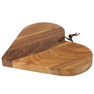 Valentine's homeware: Acacia wood heart chopping board
