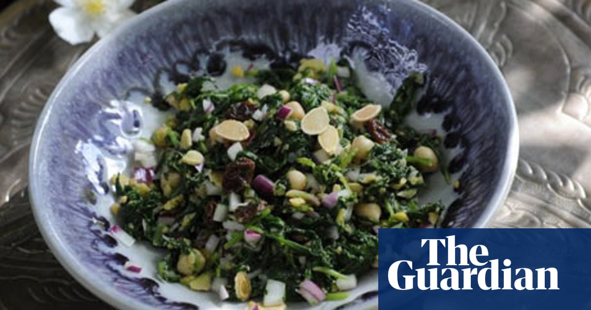 Summer Salads Spinach Chickpea And Toasted Almonds Recipe