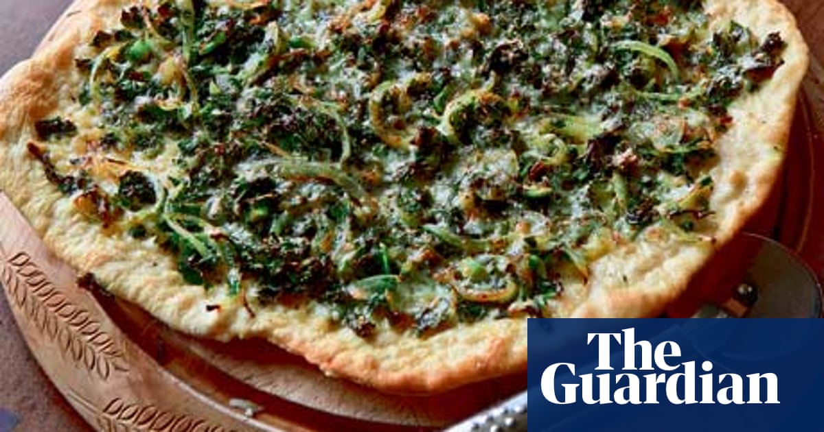 kale and onion pizza recipe