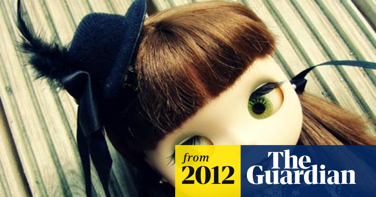 Blythe dolls: too scary for children, loved by adults | Toys | The Guardian Blythe dolls: too scary for children, loved by adults | Toys | The Guardian