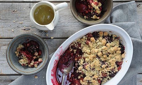 Just as tasty: apple and blackberry crumble