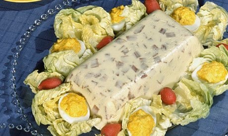 Jell-O loaf with eggs and lettuce